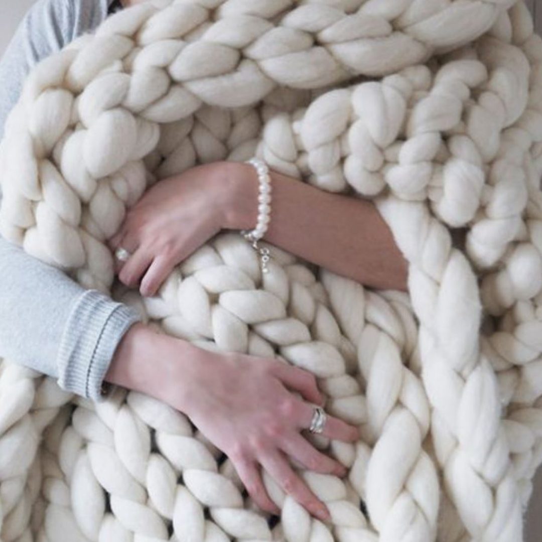 Cozy Soft Winter Throw Blanket