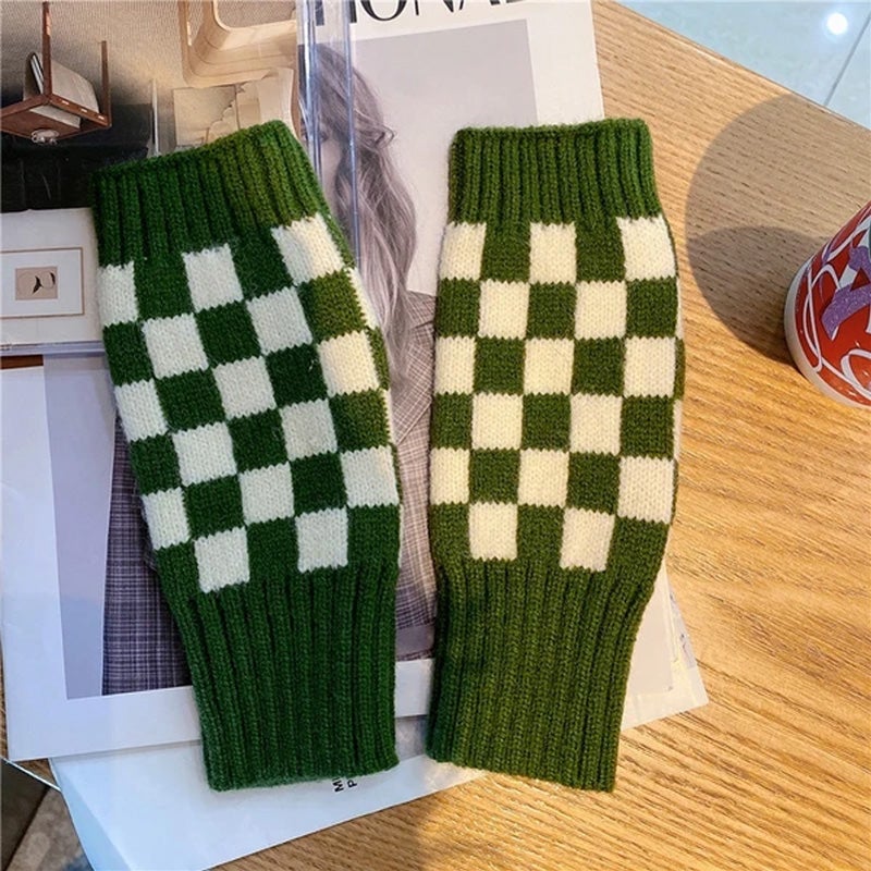 Cozy Touchscreen Gloves