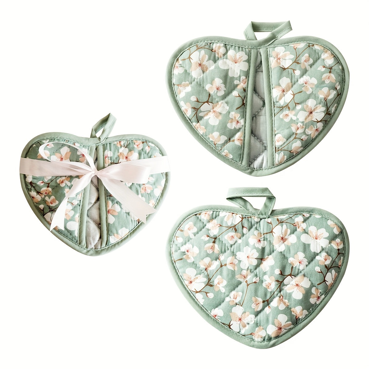 Cute Heart Shaped Oven Mitt Set