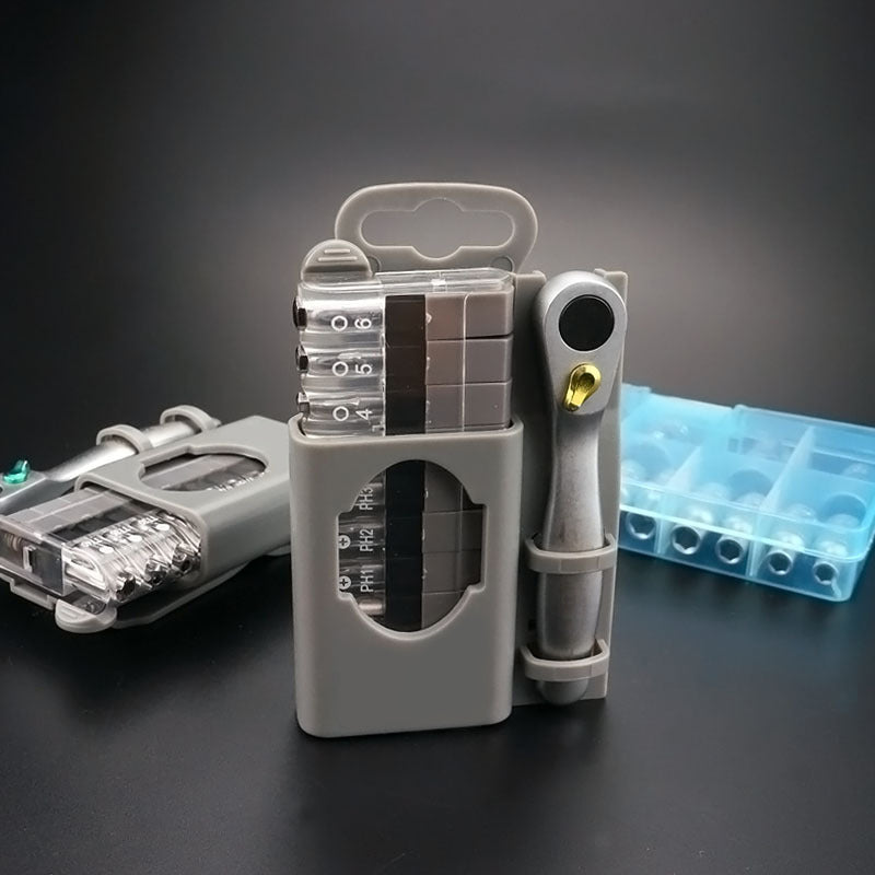 Compact Multi-Bit Screwdriver Set