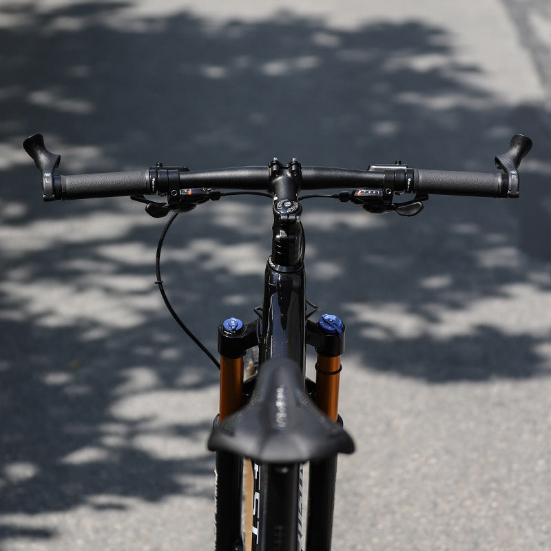 Comfortable Bike Handlebar Grips Set