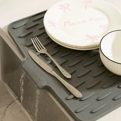 Befez Non Slip Heat Resistant Silicone Mat