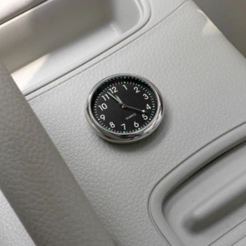 Compact Car Dashboard Clock – Adhesive Mini Analog Timepiece