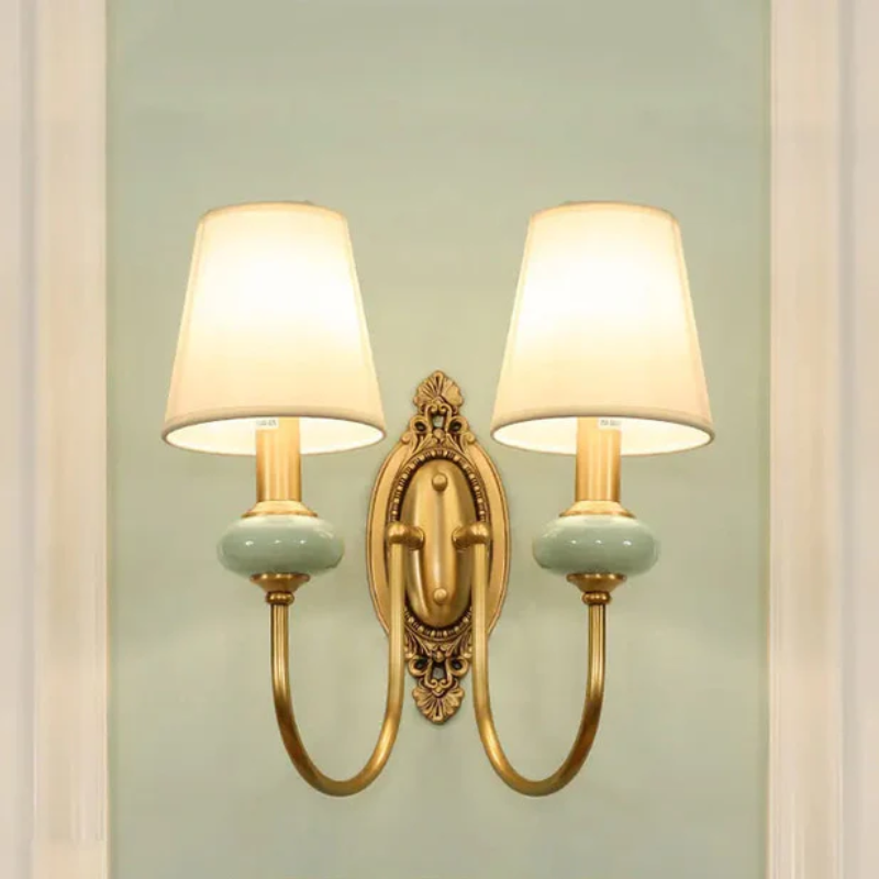 Classic Antique Brass Wall Light - Befez
