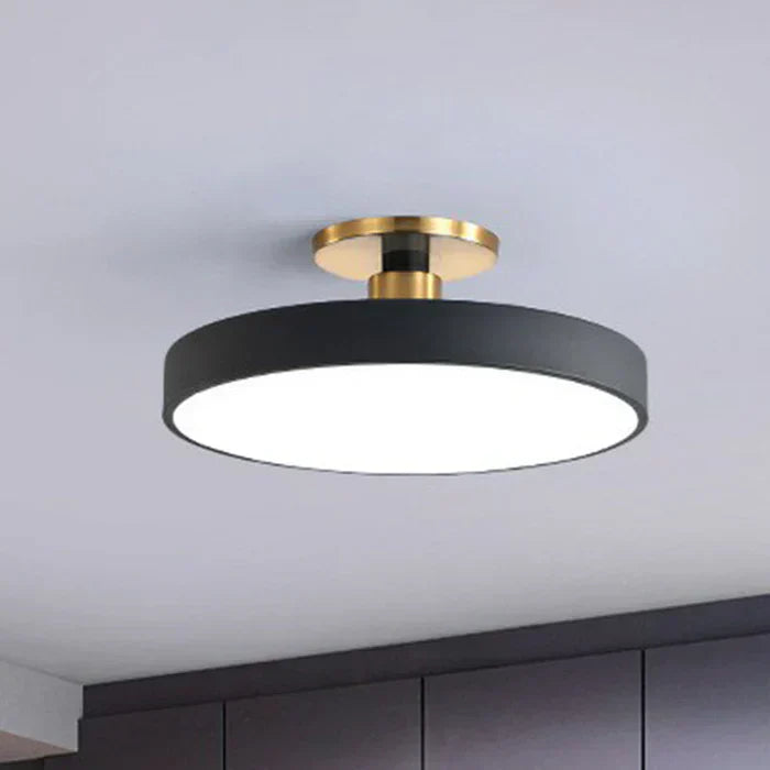 Simple Nordic Pendant Light