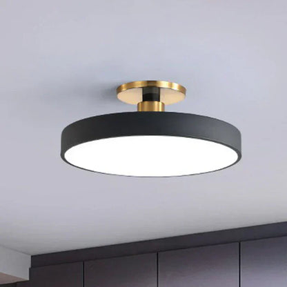 Simple Nordic Pendant Light