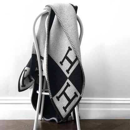Befez | Soft Premium Wool Blanket for Cozy Homes