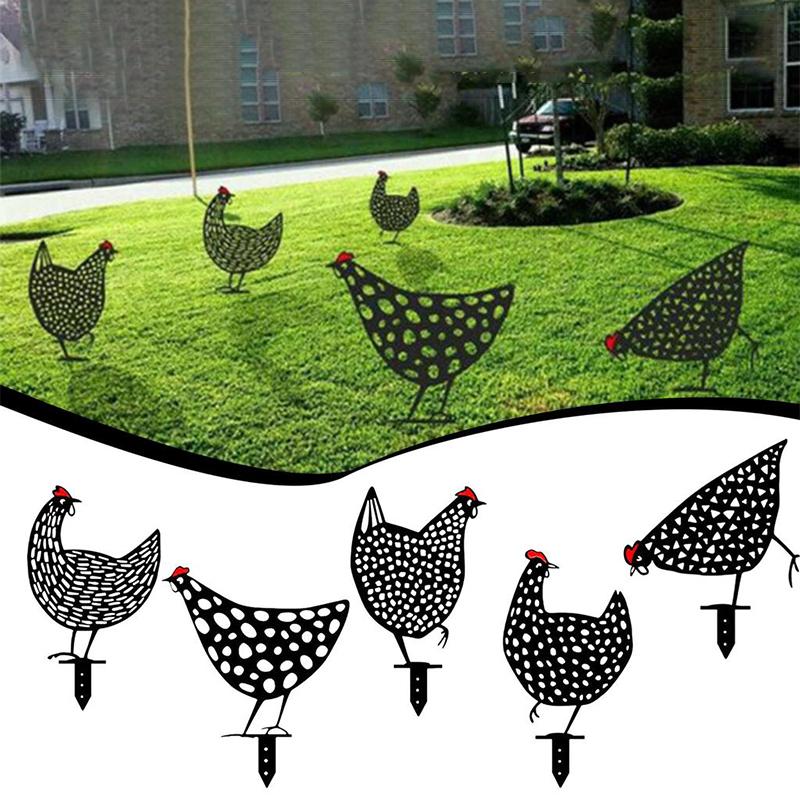 Artificial Chicken Figurine for Outdoor Decor
