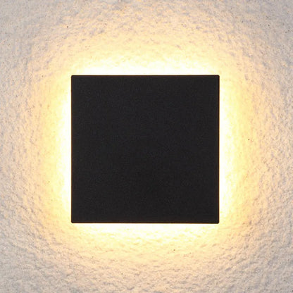Sleek Contemporary Outdoor LED Wall Light Metal