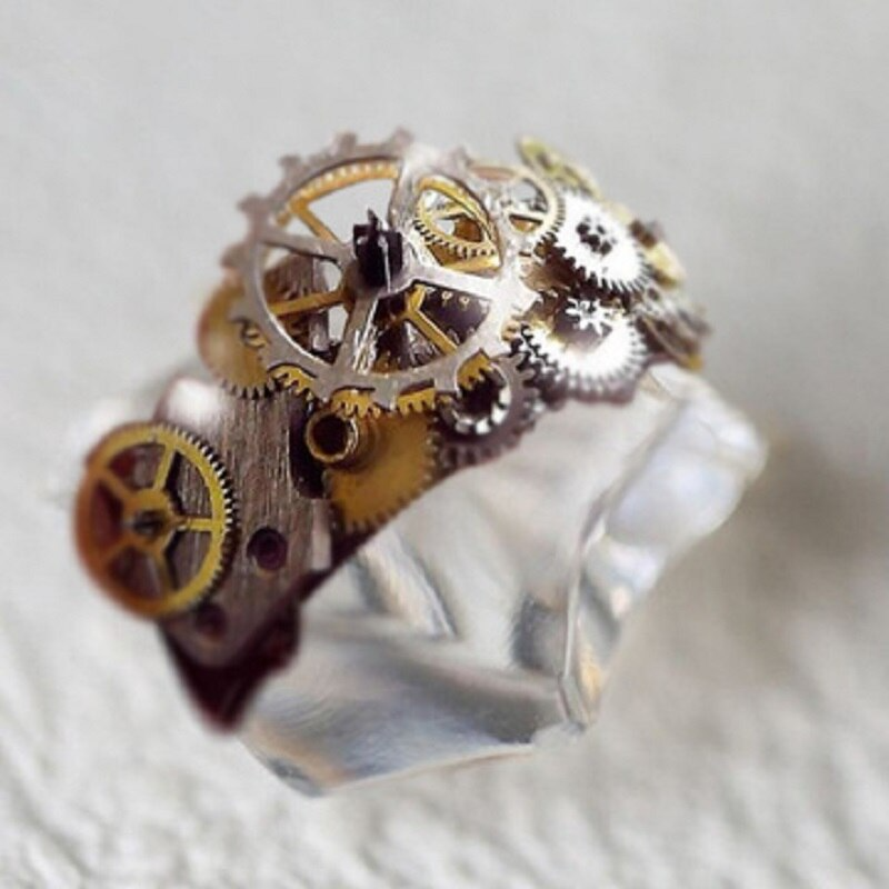 Unique Gold Tone Mechanical Unisex Ring