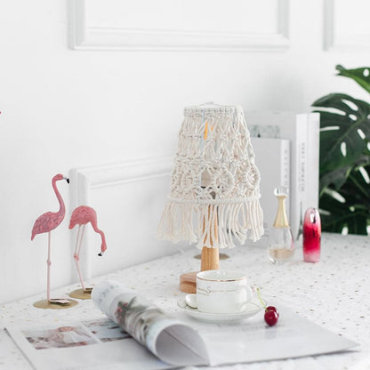 Elegant Simple Table Lamp