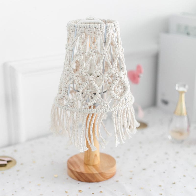 Elegant Simple Table Lamp