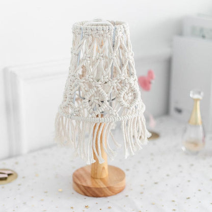 Elegant Simple Table Lamp