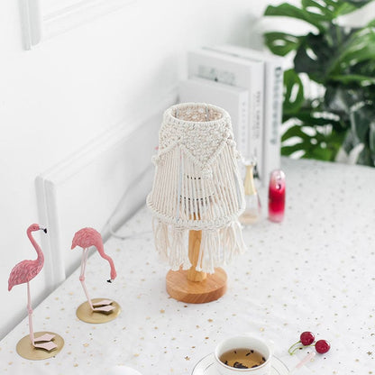 Elegant Simple Table Lamp