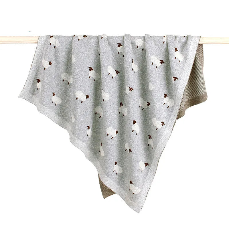 Cozy Baby Blanket with Cute Sheep Design