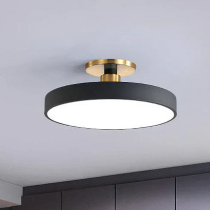 Simple Modern Table Lamp