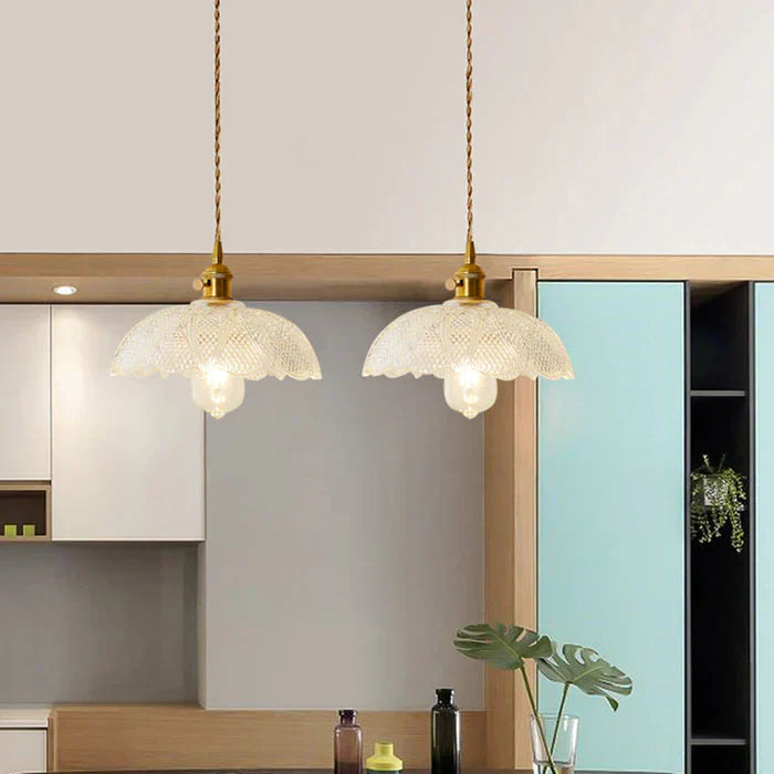 Luxurious Glass Pendant Light
