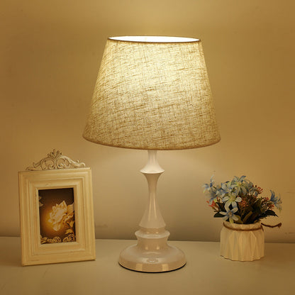 Simple Elegant Desk Light Befez