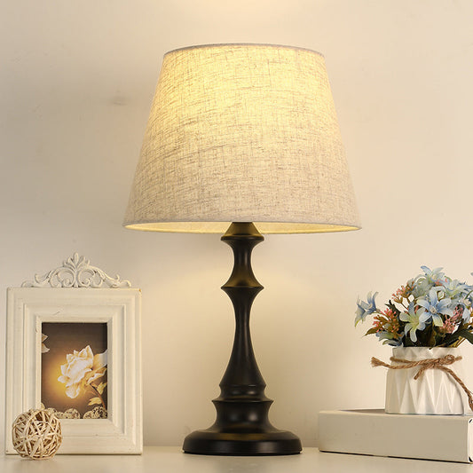 Simple Elegant Desk Light Befez - Befez
