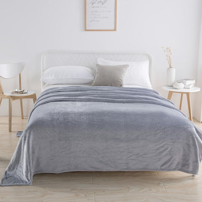 Ultra Soft Plush Fleece Blanket for Cozy Warmth