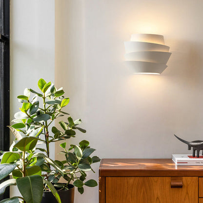 Contemporary Iron Double Head Wall Light