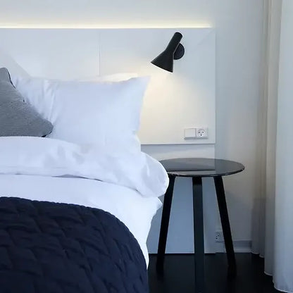 Simple Modern LED Desk Lamp