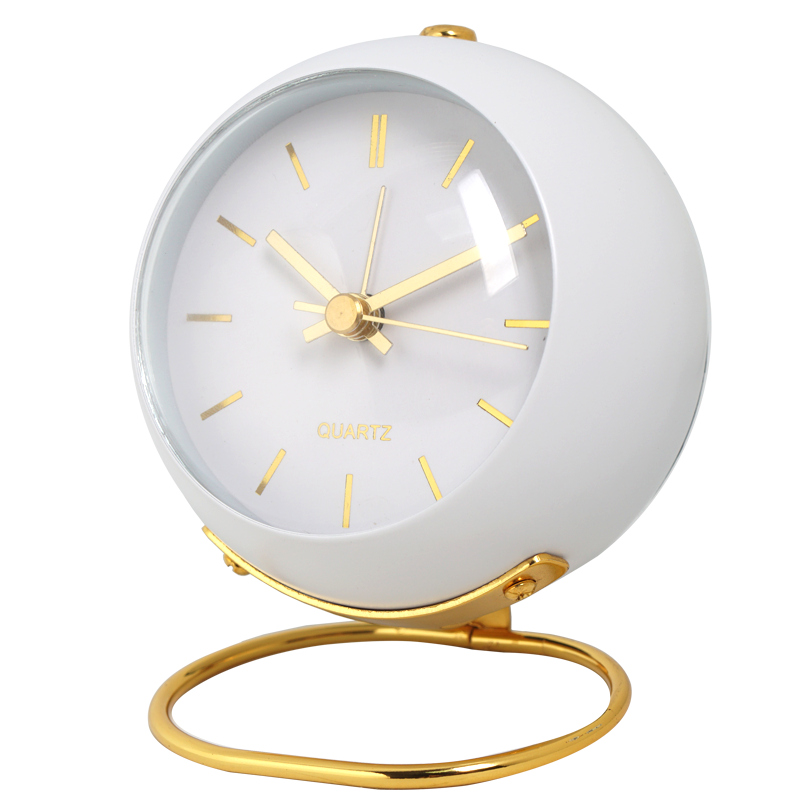 Simple Round Wall Clock - Befez