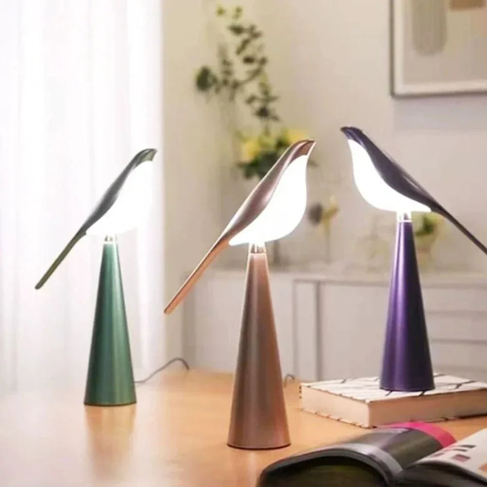 Peaceful Bird Table Lamp