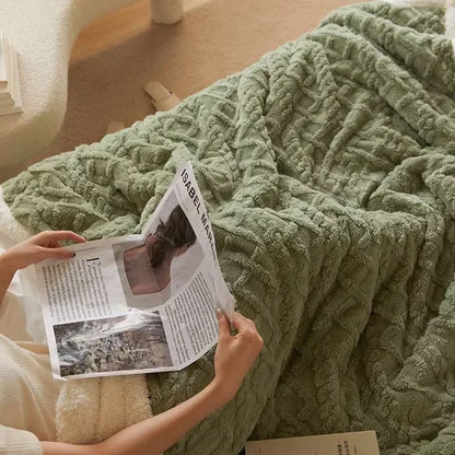 Soft Plush Wool Blanket for Winter Warmth