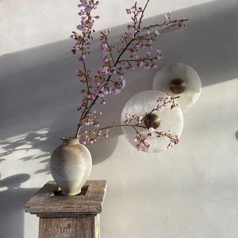 Round White Metal Wall Light - Befez