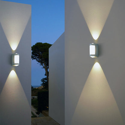 Weatherproof Outdoor LED Wall Light