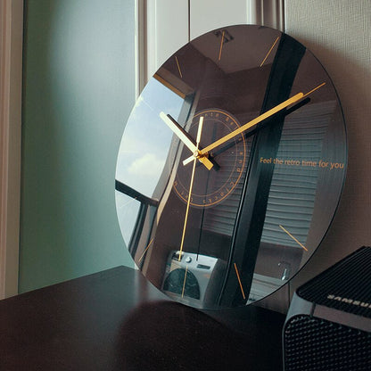Stylish Glass Round Wall Clock