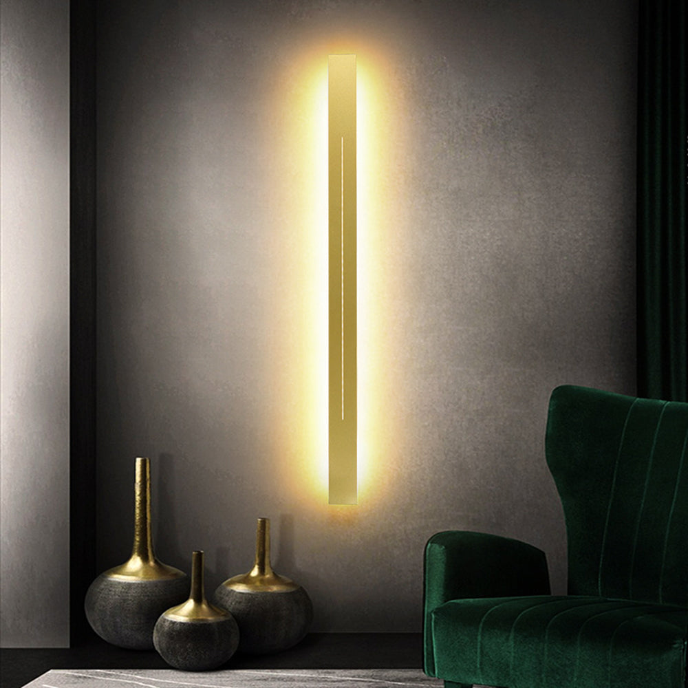 Stylish Gold LED Wall Light