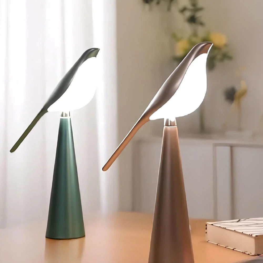 Peaceful Bird Table Lamp