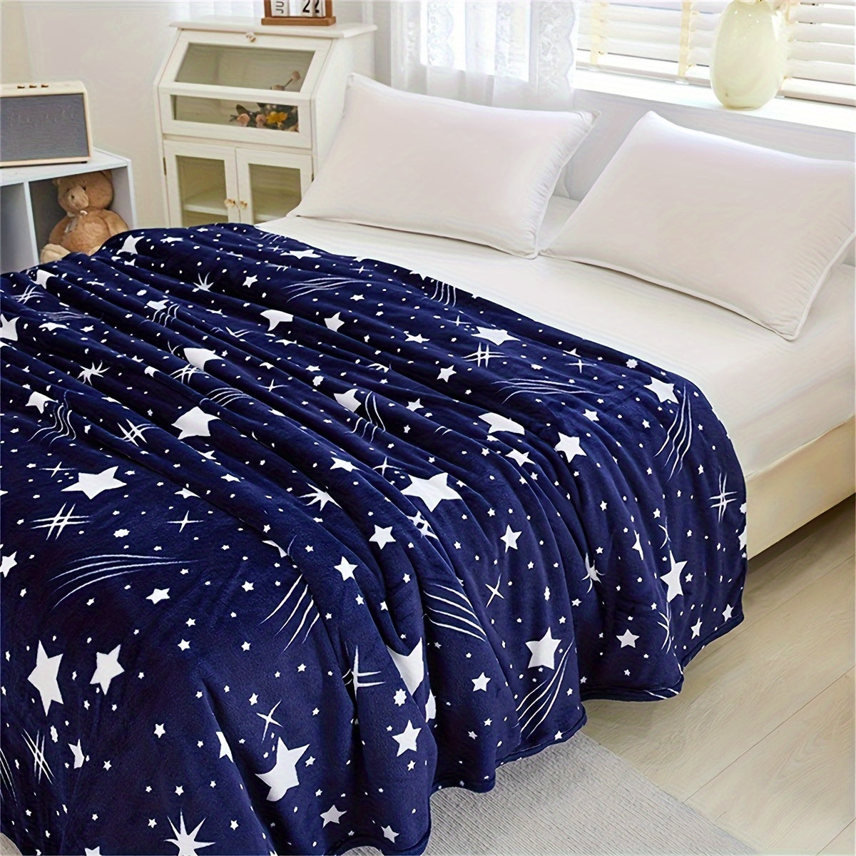 Cozy Fleece Throw Blanket with Galaxy Print - Befez