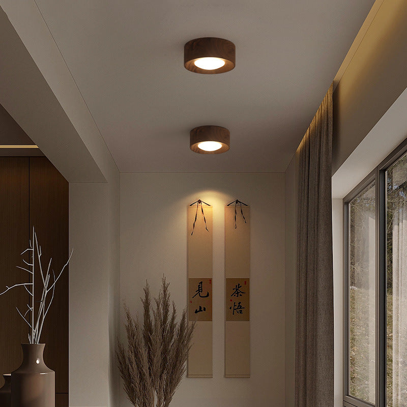 Traditional Wooden Pendant Light Fixture