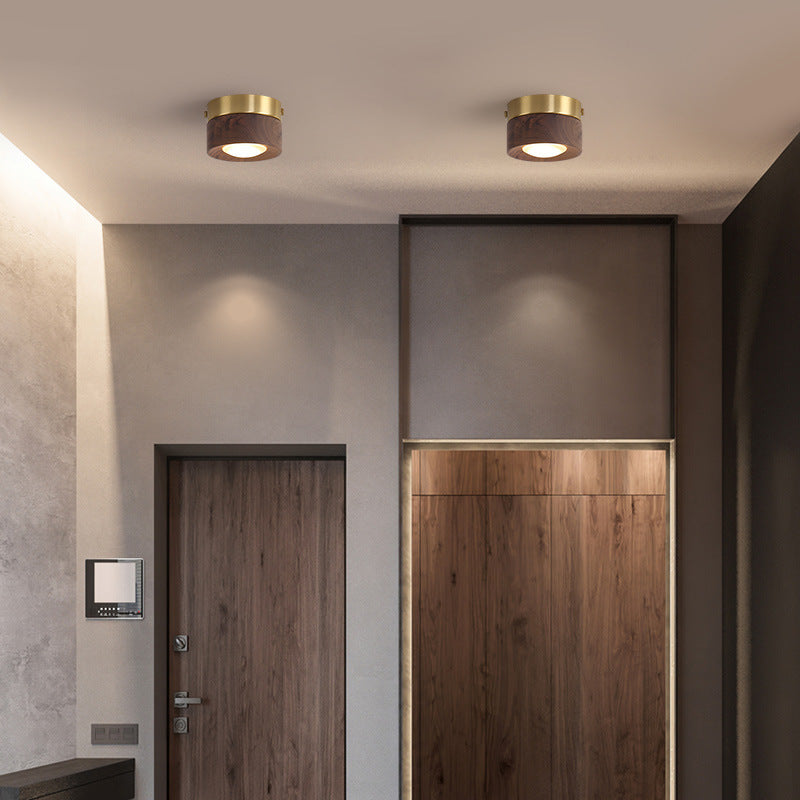 Traditional Wooden Pendant Light Fixture
