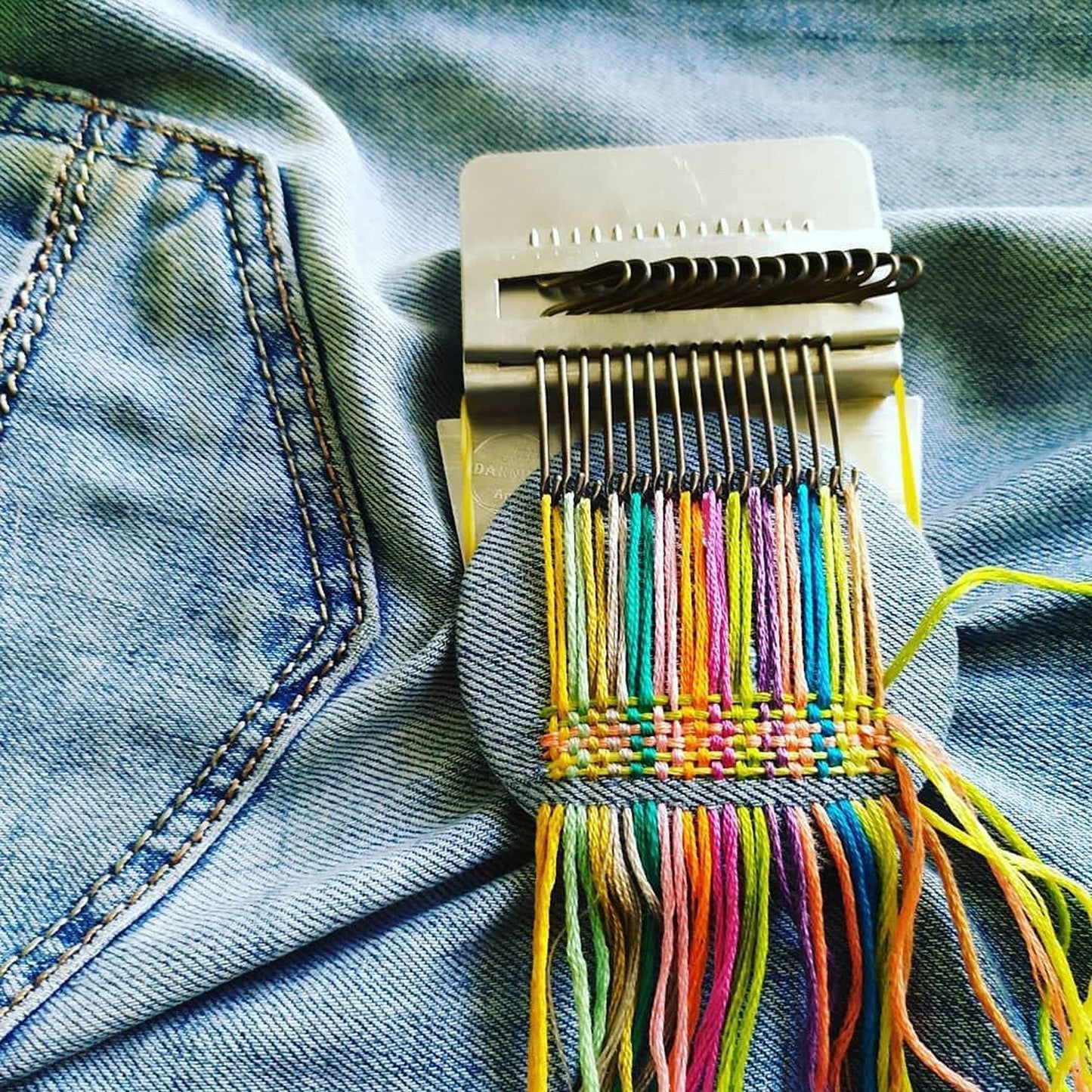 Portable Compact Knitting Tool