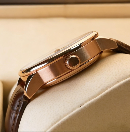 Stylish Men's Automatic Leather Watch