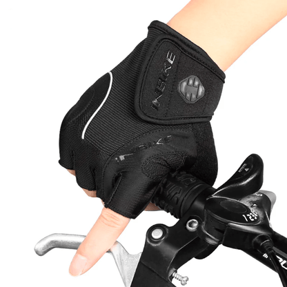 Comfortable 3D Padded Cycling Gloves for Men Women