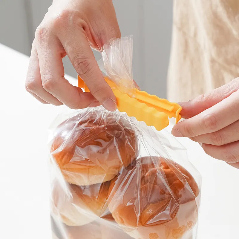Befez | Amusing Magnetic Food Bag Clip