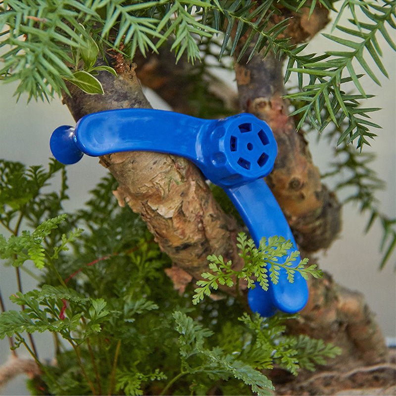 Strong Hold Spray for Branch Crafting