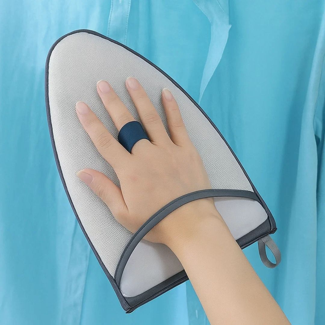 Soft Touch Garment Steamer Glove with Heat Guard