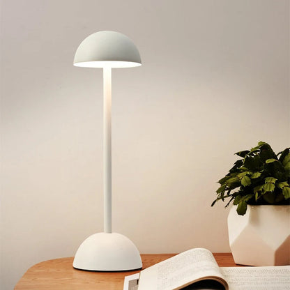Simple Scandinavian Desk Lamp - Befez