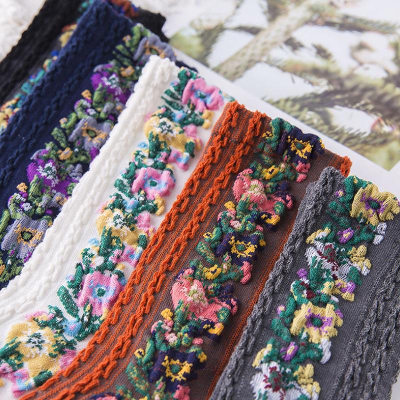 Classic Floral Pattern Crew Socks (5 Pack)