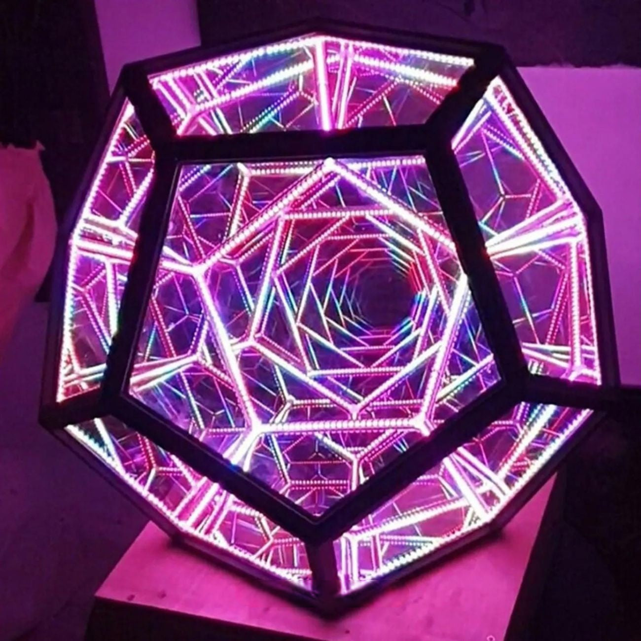 Colorful 3D LED Orb Lamp with Depth Effect
