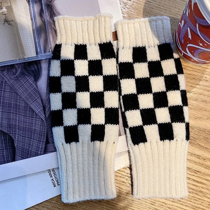 Cozy Touchscreen Gloves