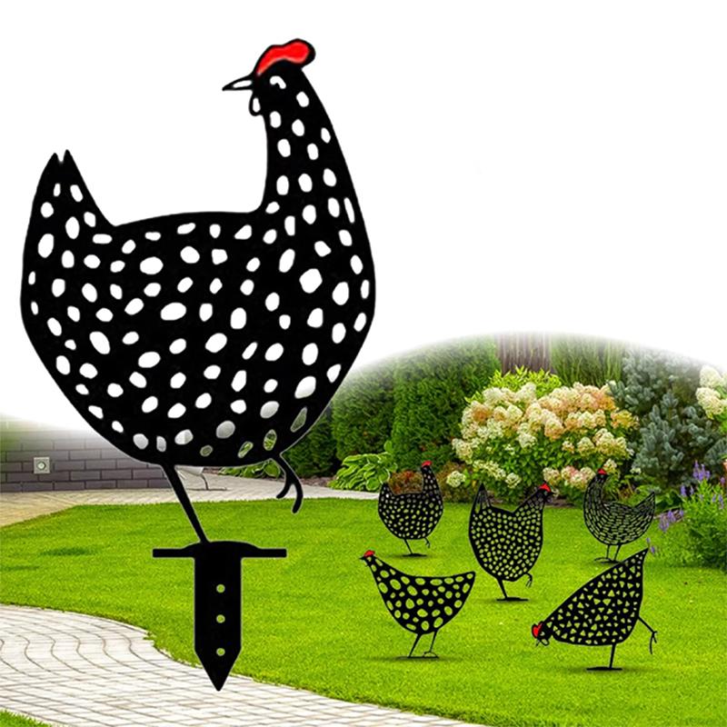 Artificial Chicken Figurine for Outdoor Decor