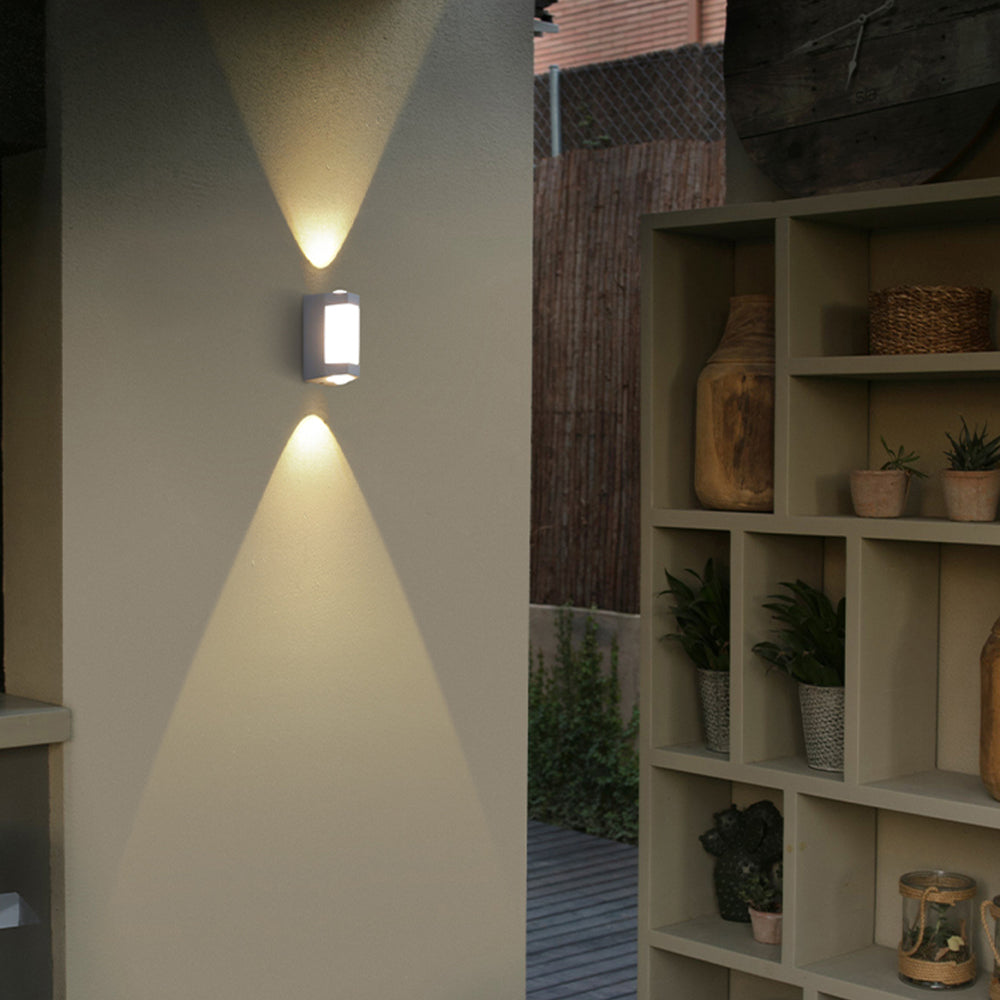 Weatherproof Outdoor LED Wall Light