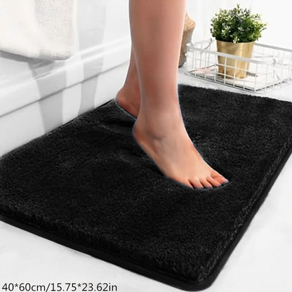Plush Bathroom Mat with Extra Grip and Absorbency